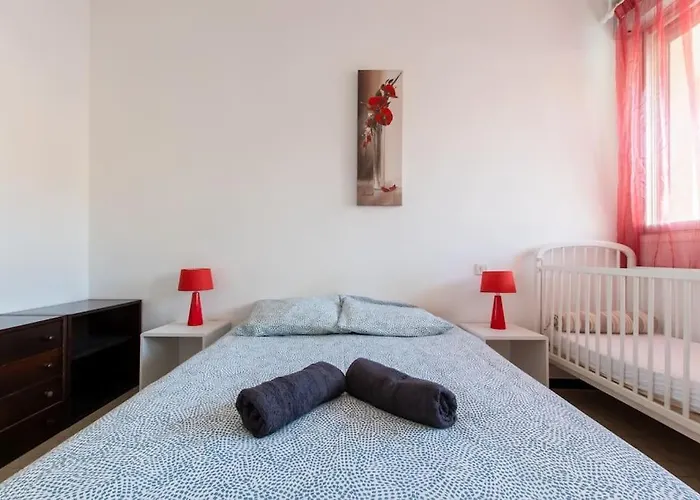 Le Chéops * Piscine * à 5 Minutes * 3 Appartement *