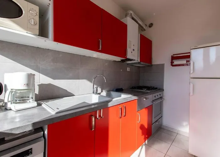 Le Chéops * Piscine * à 5 Minutes * 3 Appartement