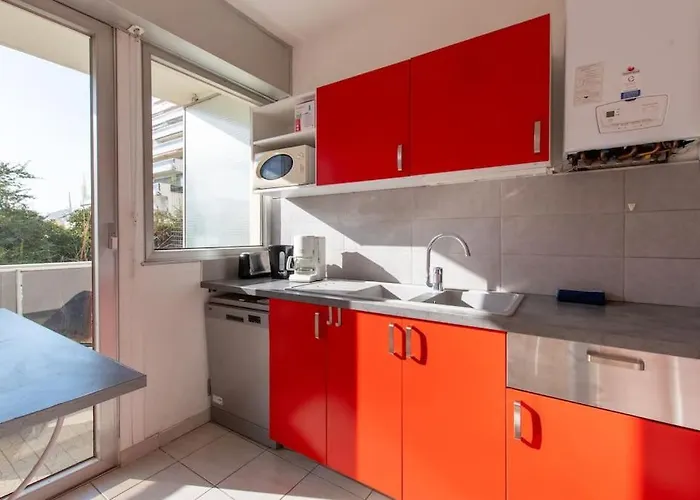 Le Chéops * Piscine * à 5 Minutes * 3 Appartement *